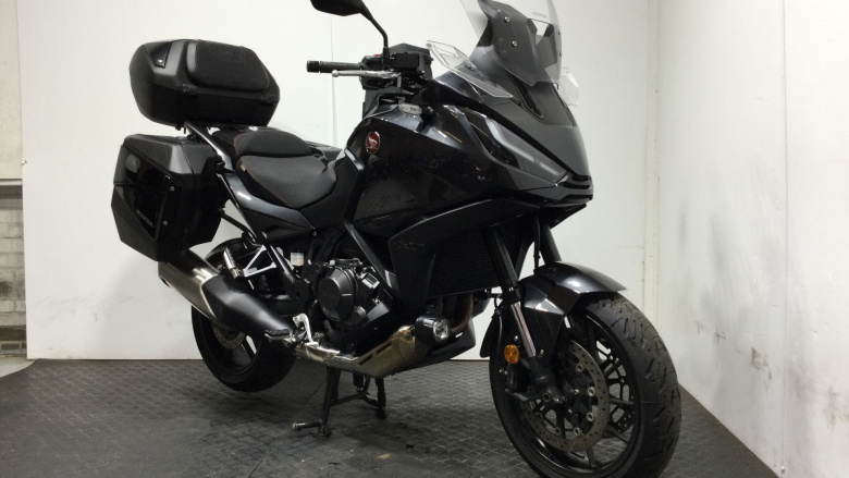 (23MY) Honda NT1100 Manual
